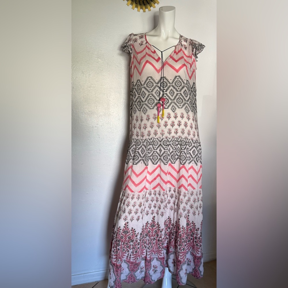 Bell dress NWT
